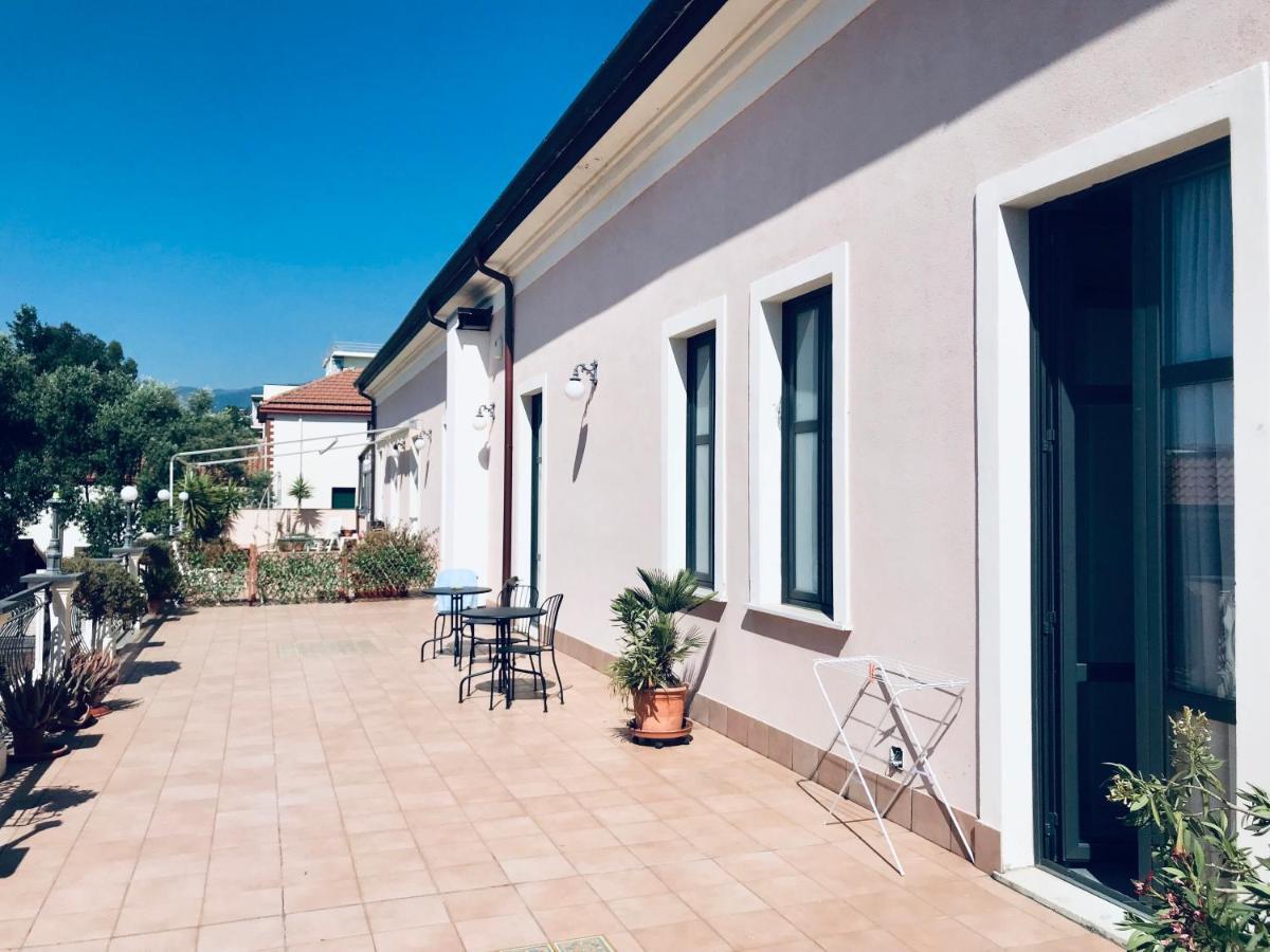 Casa Del Marchese B&B Riposto Ngoại thất bức ảnh