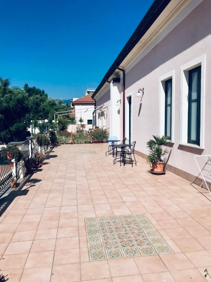 Casa Del Marchese B&B Riposto Ngoại thất bức ảnh